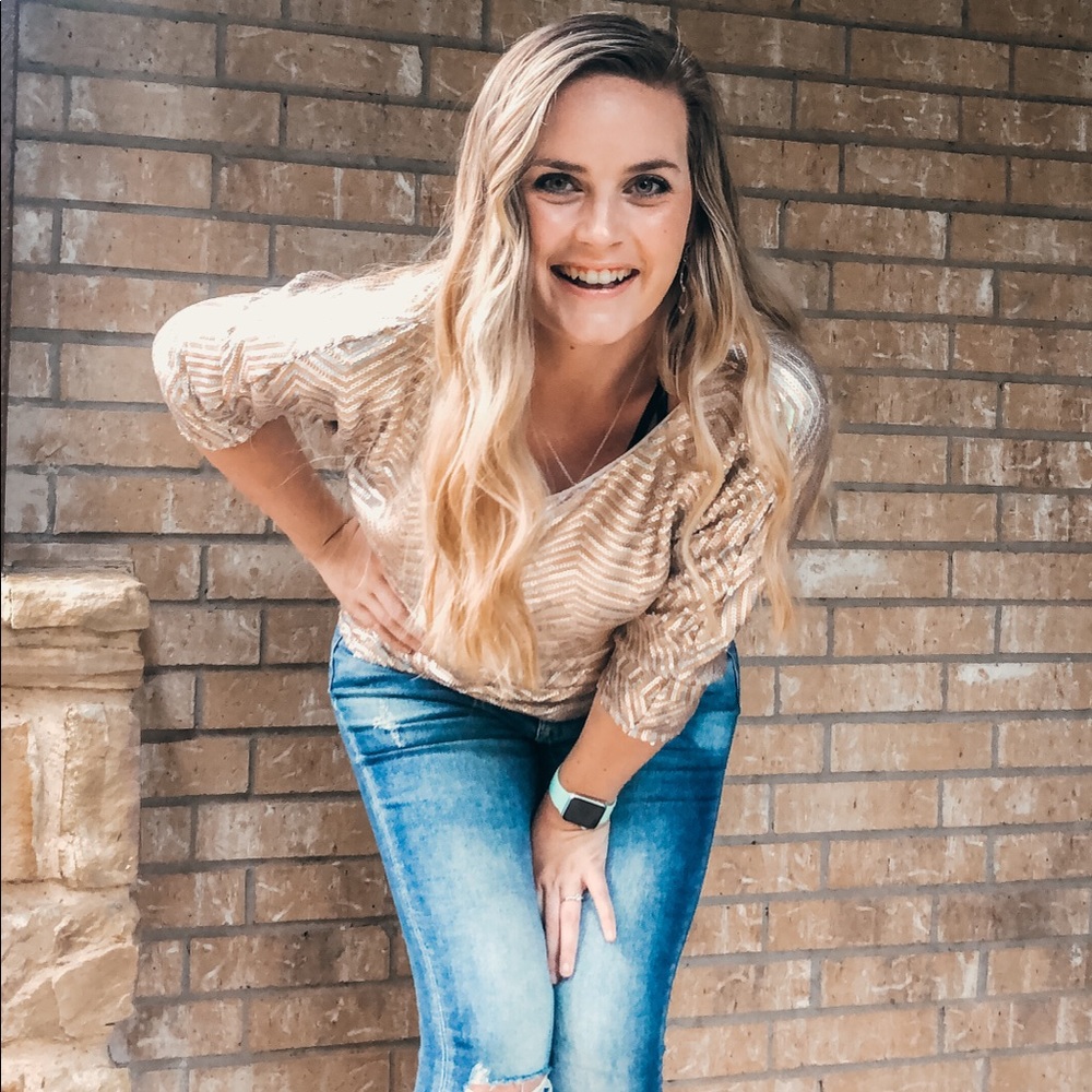 Sequined Blouse - Picture 2 of 6